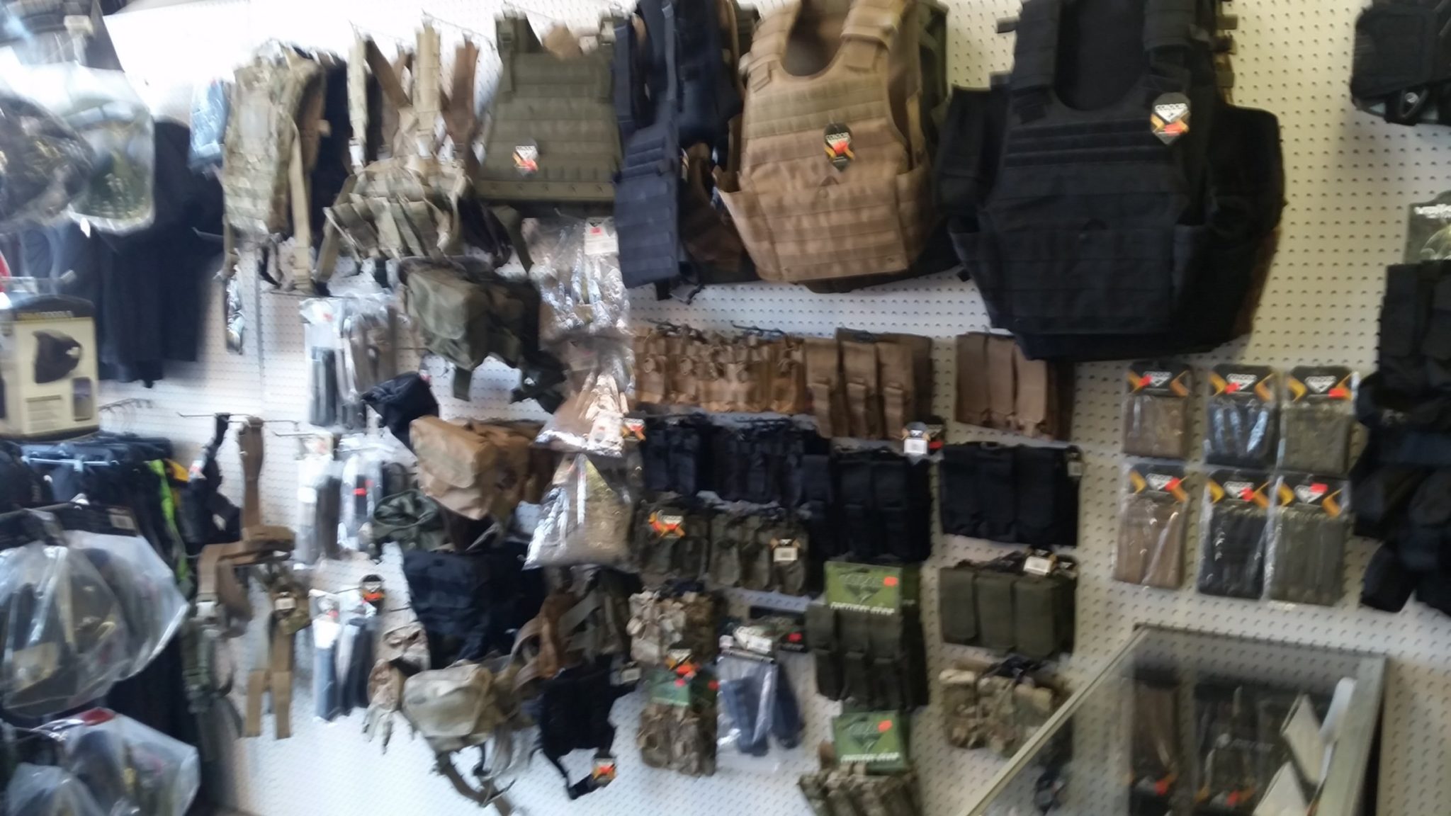 American Paintball Coliseum Paintball & Airsoft Store Phoenix, AZ